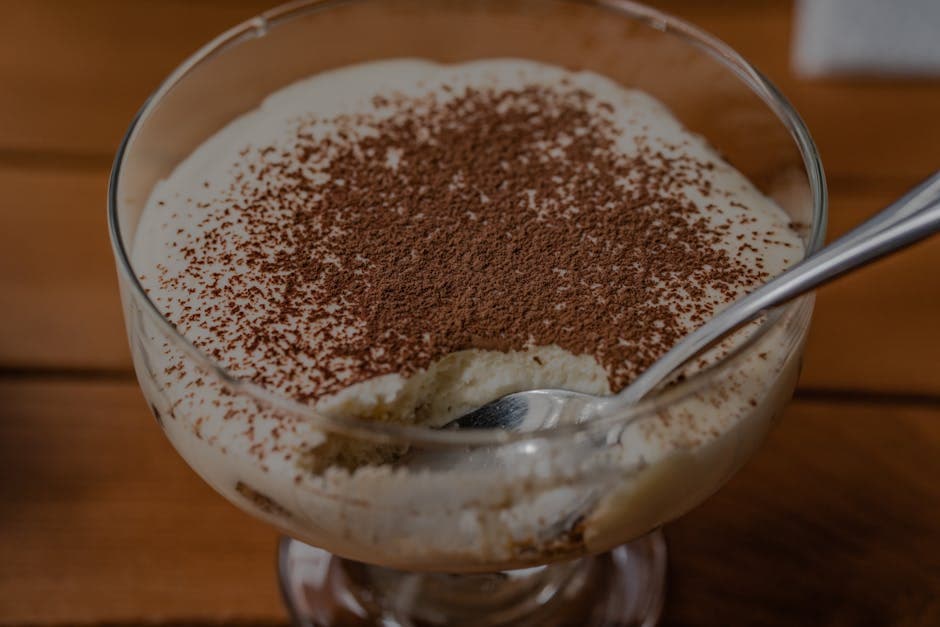 Tiramisu Affogato med vaniljeis og espresso