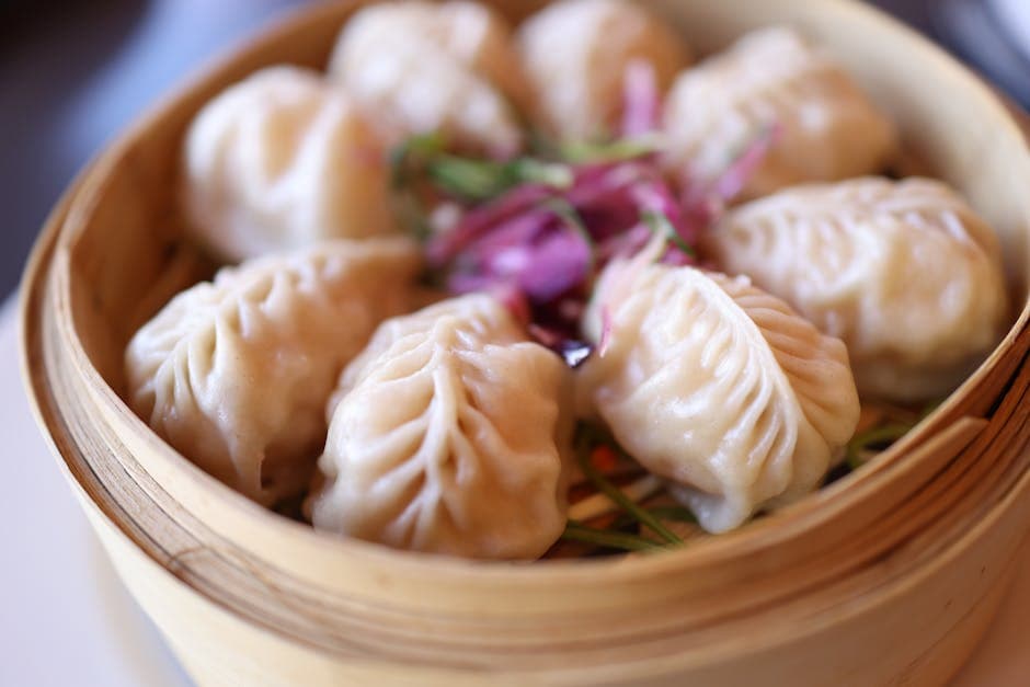 Dampede svinekjøtt- og jícama-dumplings