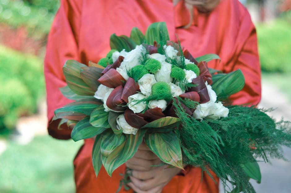 Frisk grønnsaksbukett med urtesmør