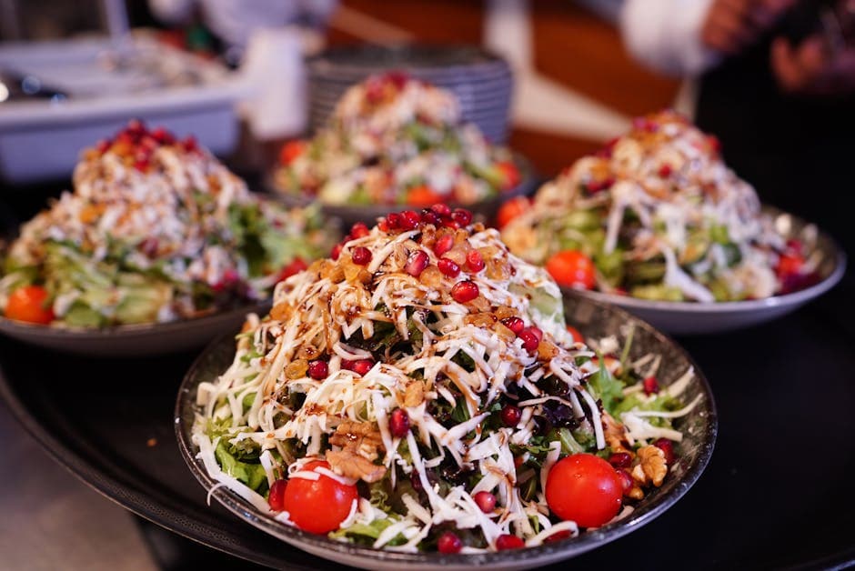 Israelsk couscous- og tomatsalat med grillet radicchio