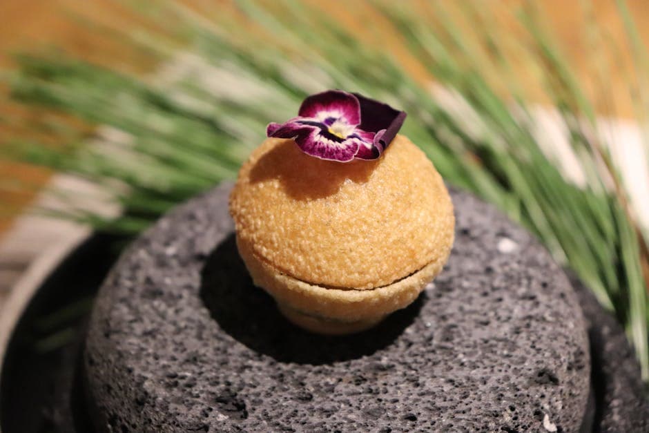 Tangerine- og daddeltartletter med kulturmelkvisp og mandarin-granita