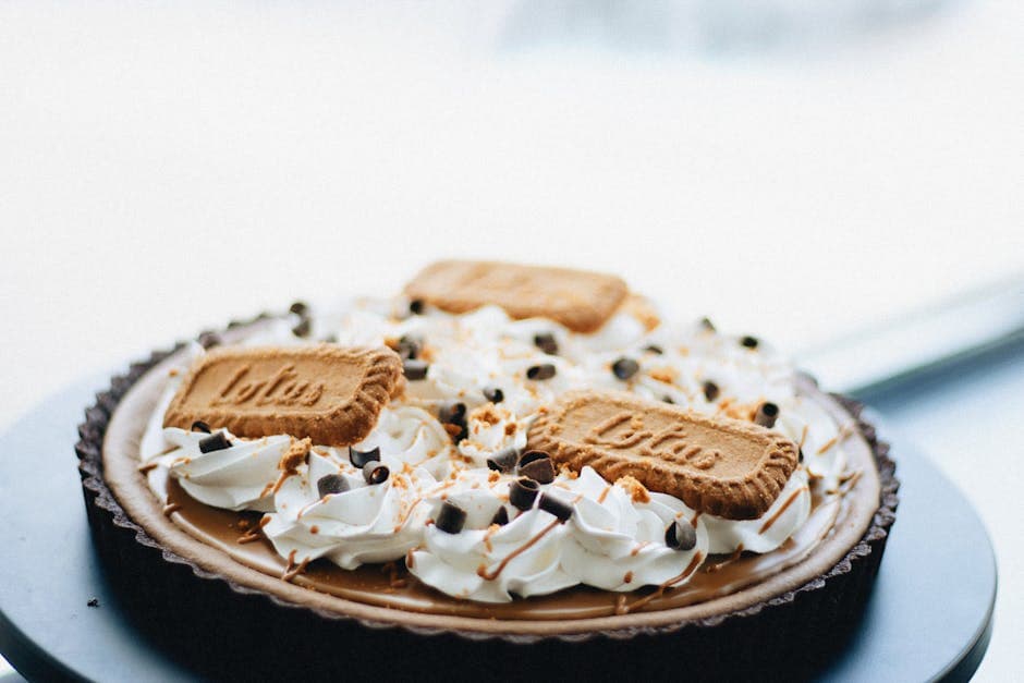 Bananpai med sjokoladekjeksbunn og vaniljekrem