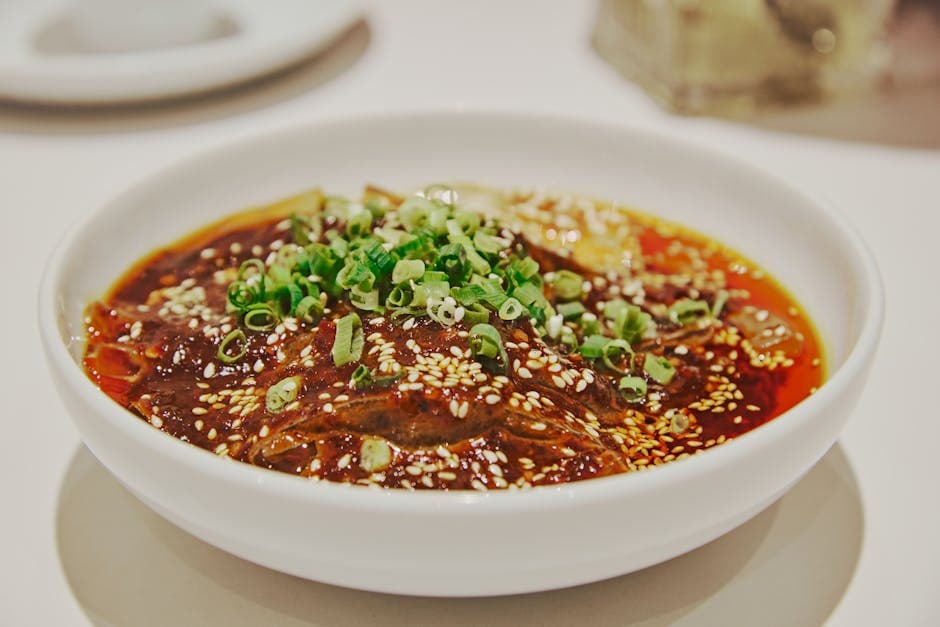 Sesamnudler med chiliolje og vårløk