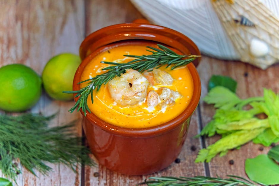 Søtpotetsuppe med hummer og appelsincrème fraîche