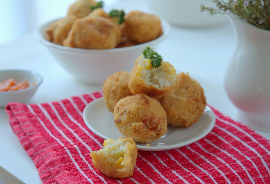 Spanske fylte potetballer med krydret kylling