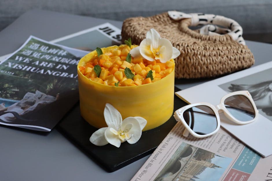 Tropisk opp-ned-kake med mango og ananas