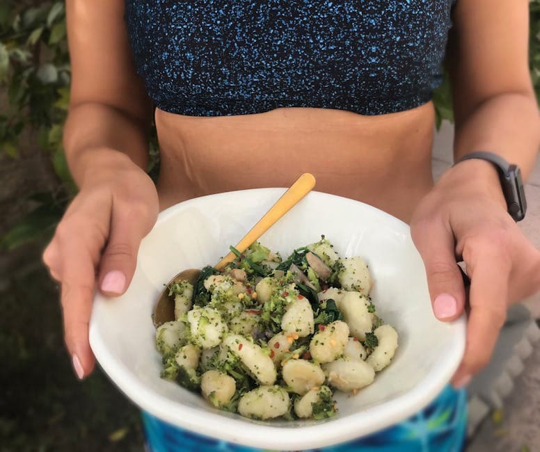 Gnocchi Alfredo-grateng med skinke og brokkoli