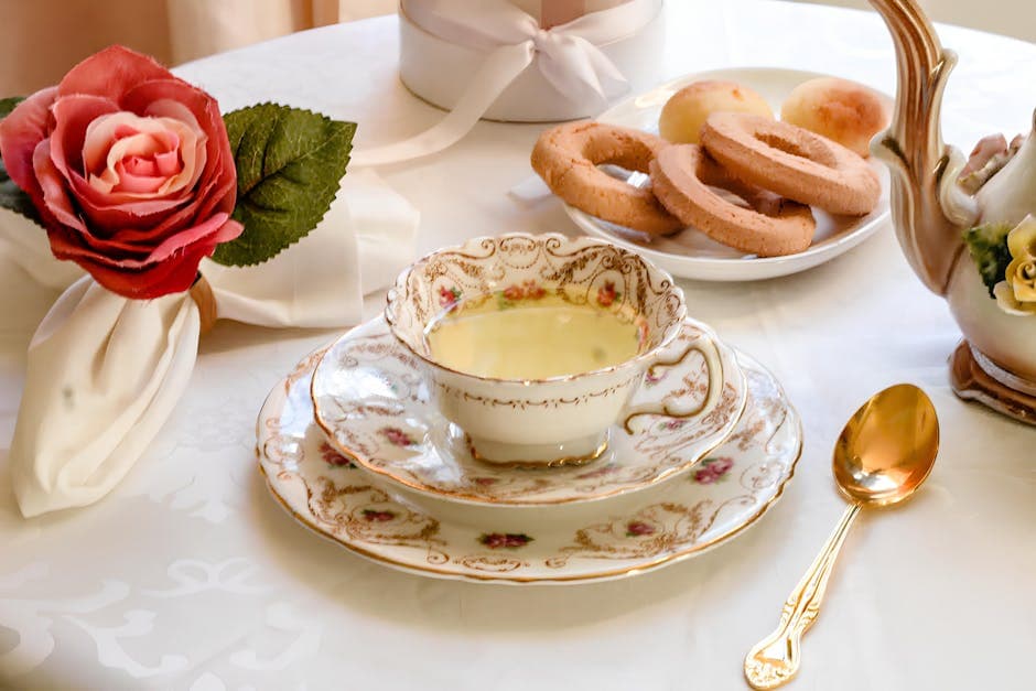 Sjokoladekopp og fat