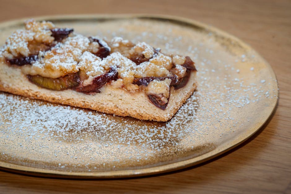 Plomme- og ingefærgalette