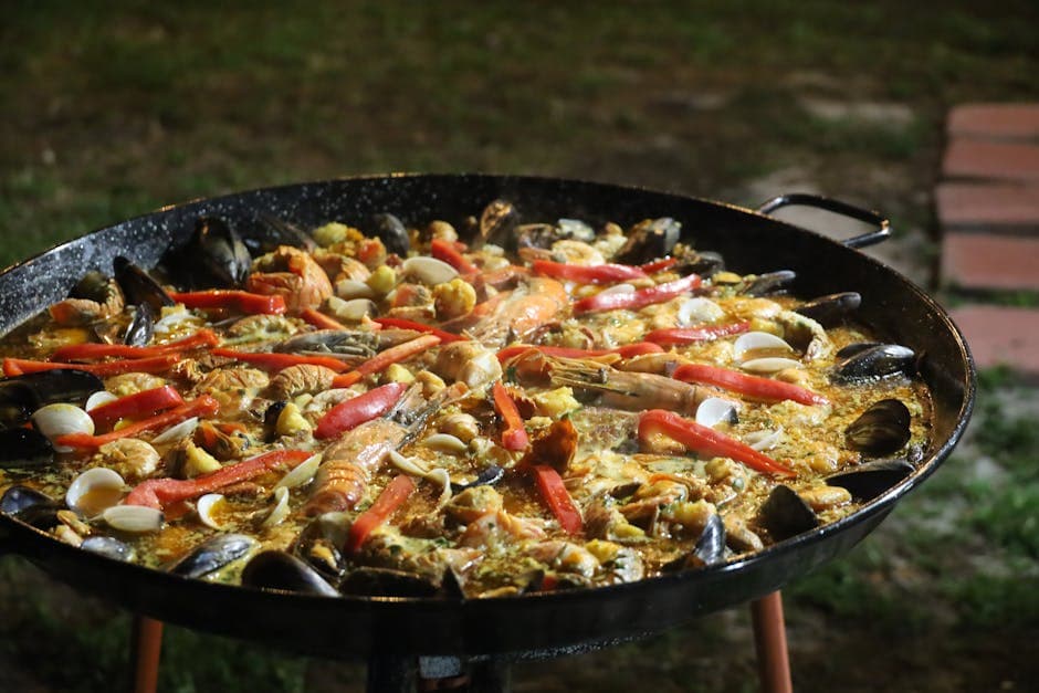 Paella med sjømat og kylling