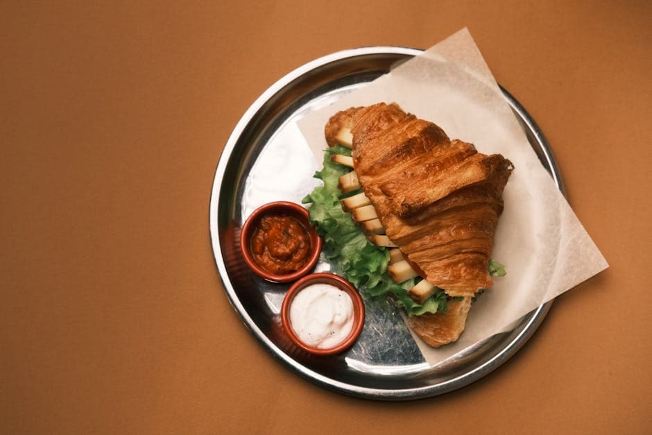 Kalkunstek med smeltet Gruyère og dipp