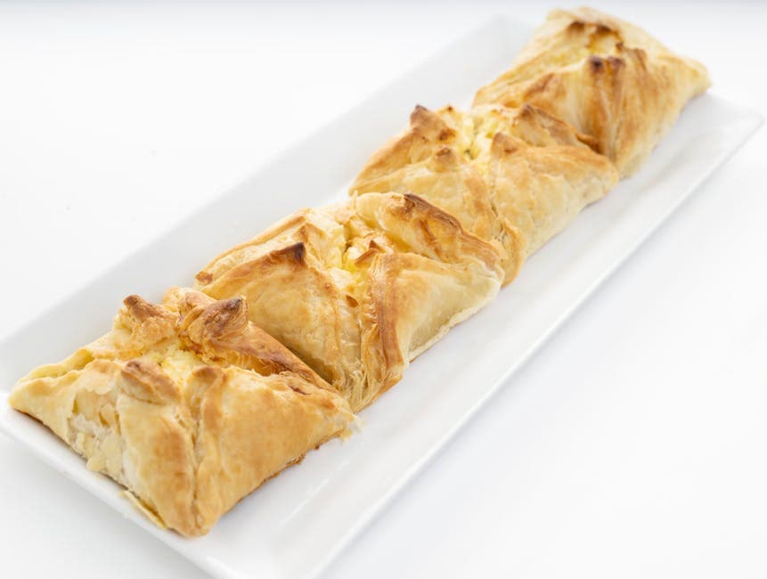 Kyllinggryte i butterdeigslommer