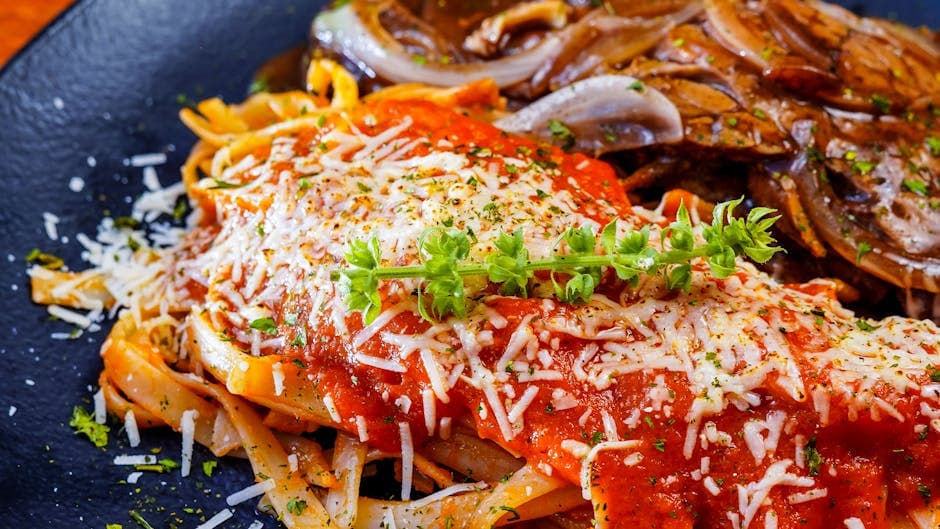 Kjøttkaker med rik tomatsaus