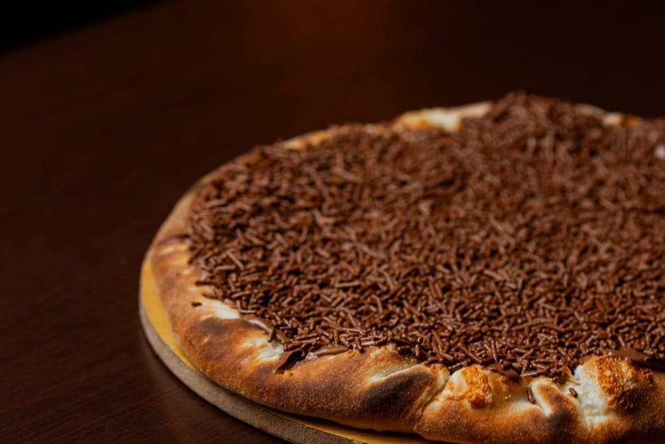 Sjokoladepizza med marshmallows og banan