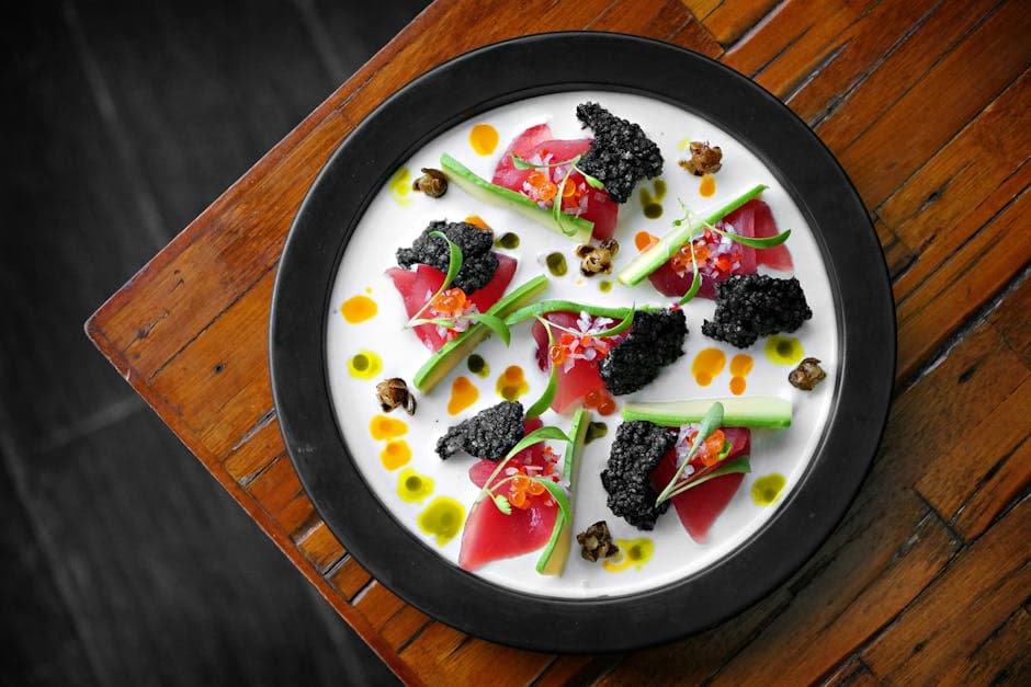 Sjømatceviche på agurk med grønn kaviar