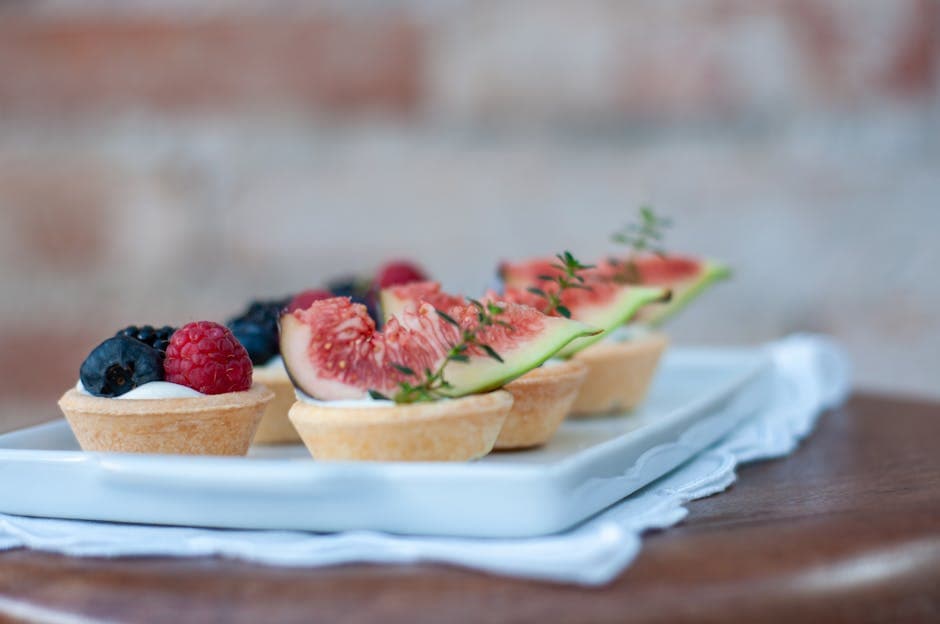 Fig- og bringebærclafoutis (bakt fiken- og bringebærkrem)