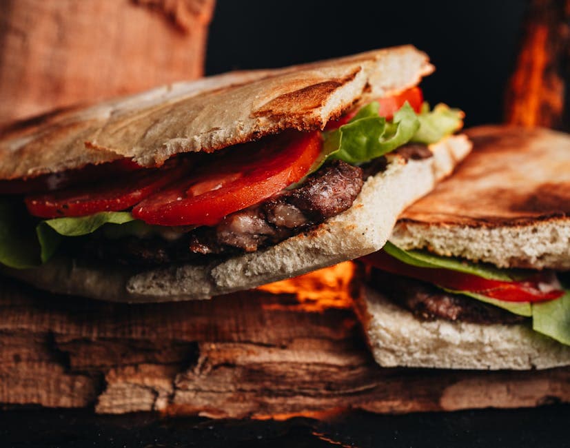 Biff- og hummussandwich med pitabrød