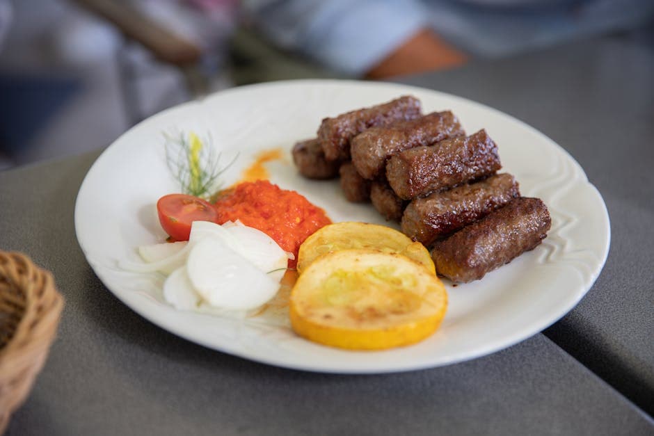 Serbiske ćevapi med tre typer kjøtt