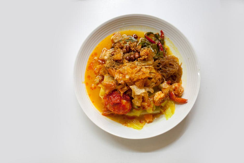 Singapore-friterte nudler med karri og grønnsaker