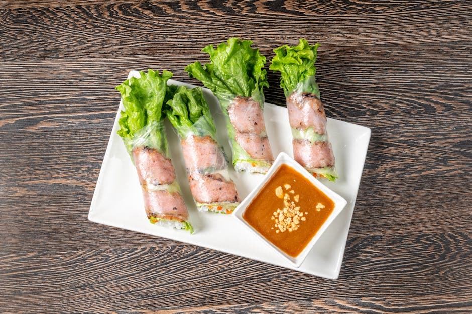 Biff summer rolls med peanøttdipp