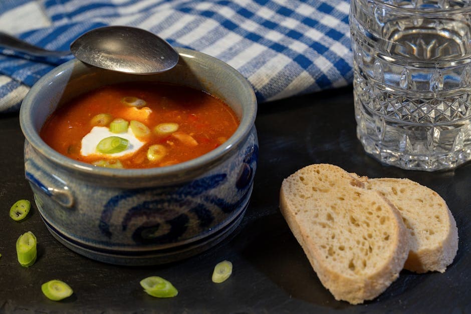 Fylt paprikasuppe med kjøttdeig og ris