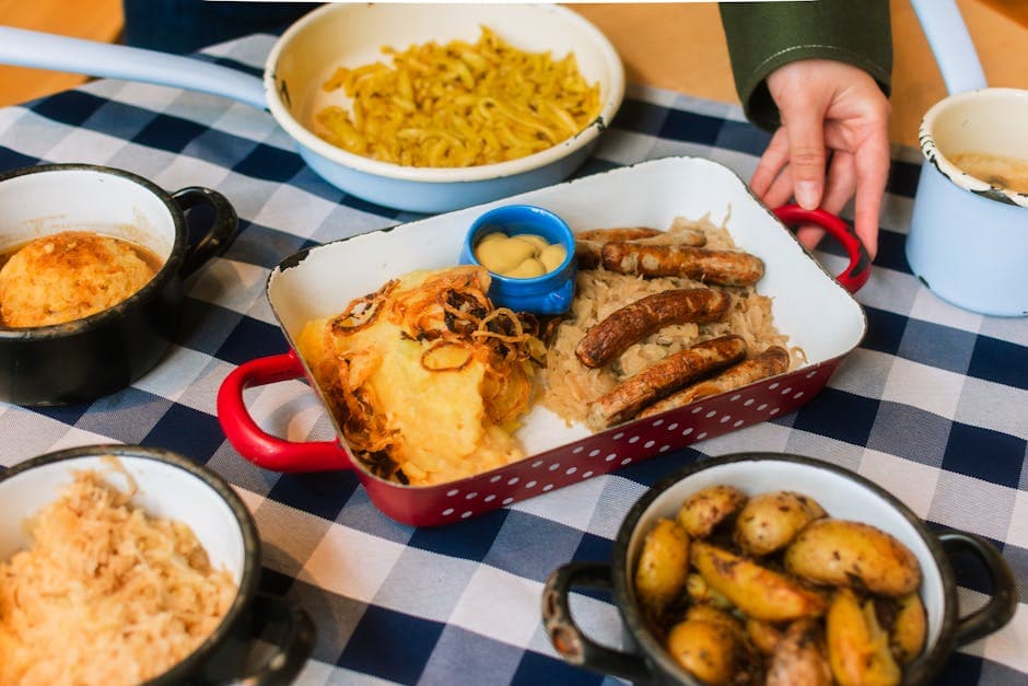 Krydret maisbrødfyll med pølse