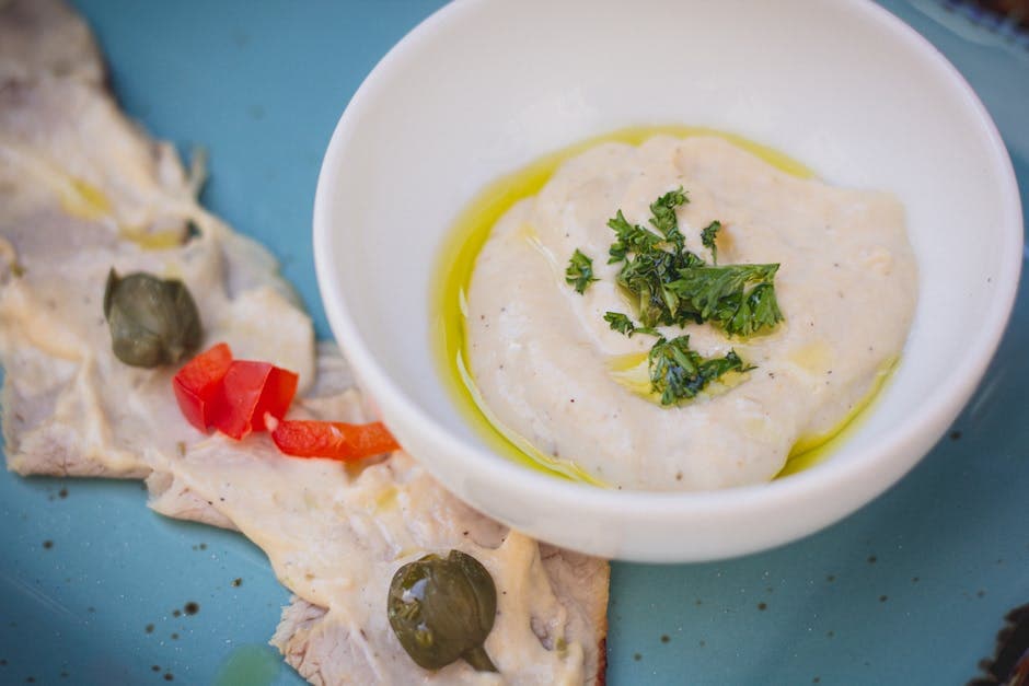 Toscana-dip med hvite bønner og ruccola