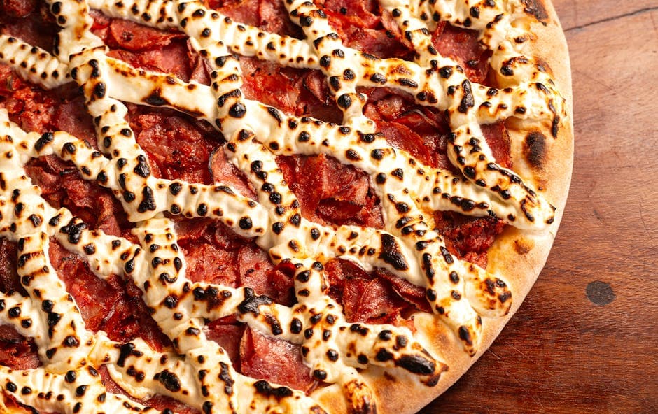 Pizza med indrefilet og pepperrotkrem