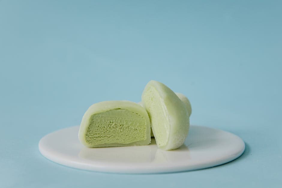 Kremet grønn te-is (Matcha)