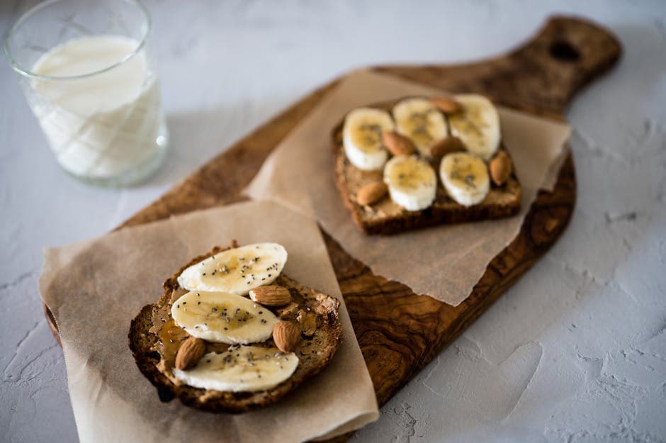 Saftig daddel-, mandel- og yoghurtbrød