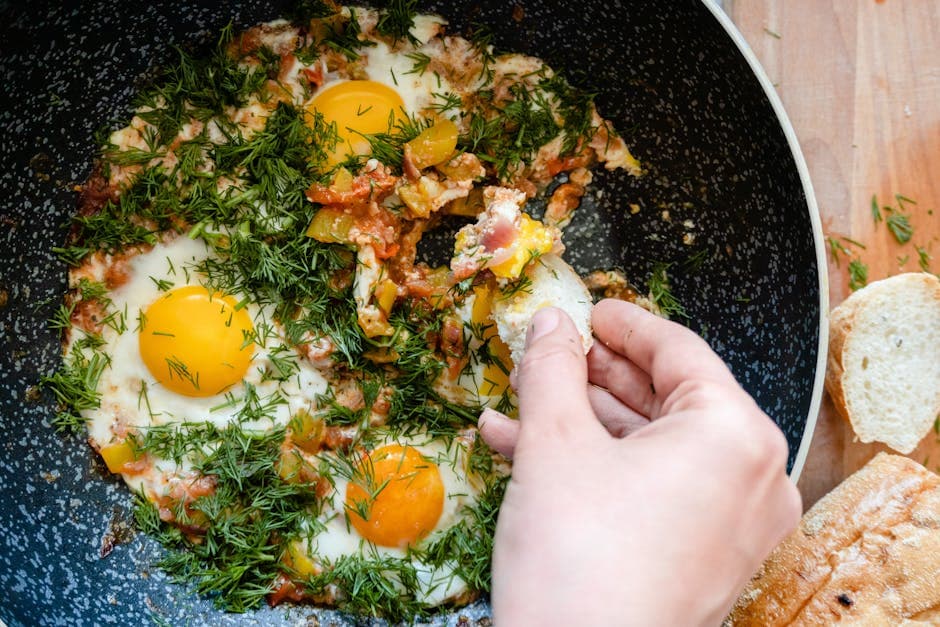 Smakfull havregrynsgrøt med urter og egg