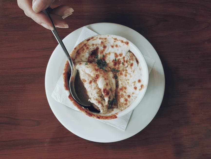 Enkle minuttsteker med løksuppe