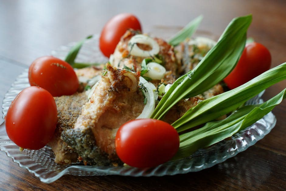 Fisk i folie med søt løk, tomater og mojo verde