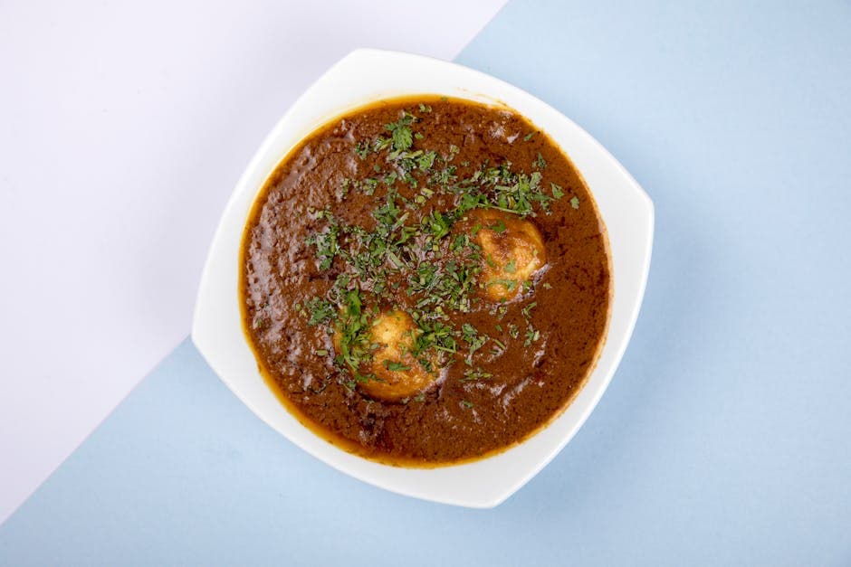 Eggcurry med tomater og koriander