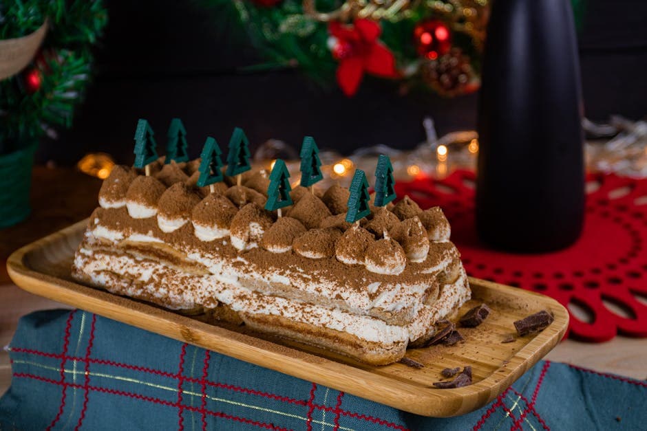 Tiramisu-julelogg med sjokolade og kaffe