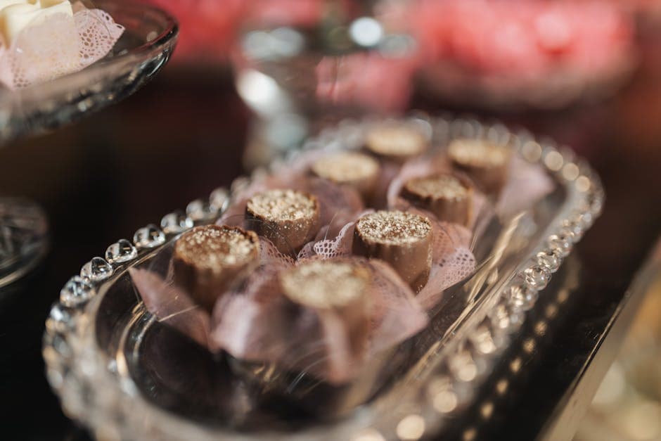 Hvit sjokolade- og espressotorte med hasselnøttpraliné