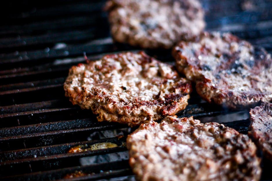 Saftig kjøttkake med ris og ketchup