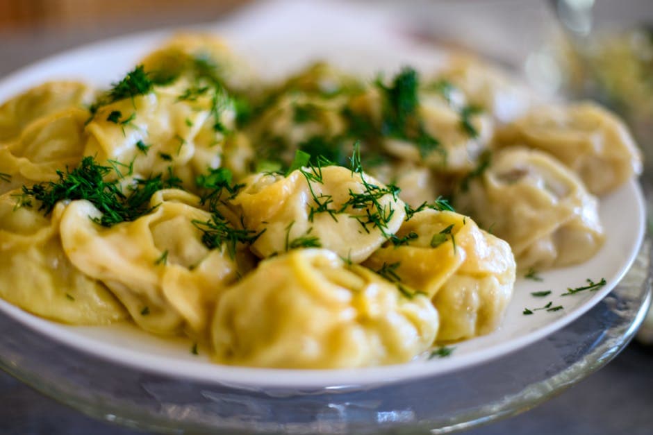 Russiske ravioli med grønnkål og feta