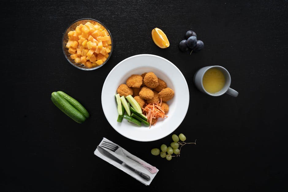 Kyllingnuggets med frisk mango- og avokadosalsa