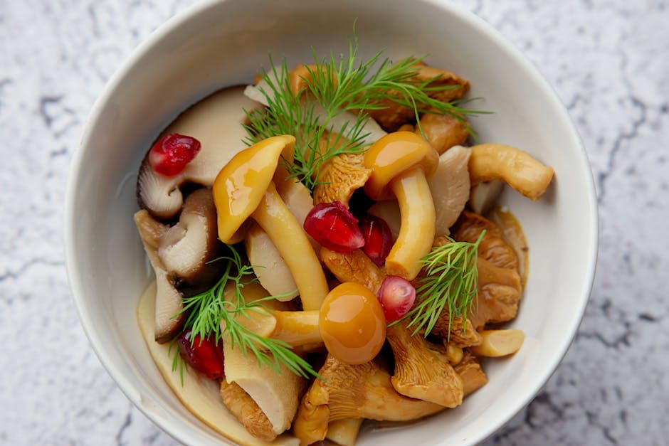 Varm soppsalat med kantareller og Stilton