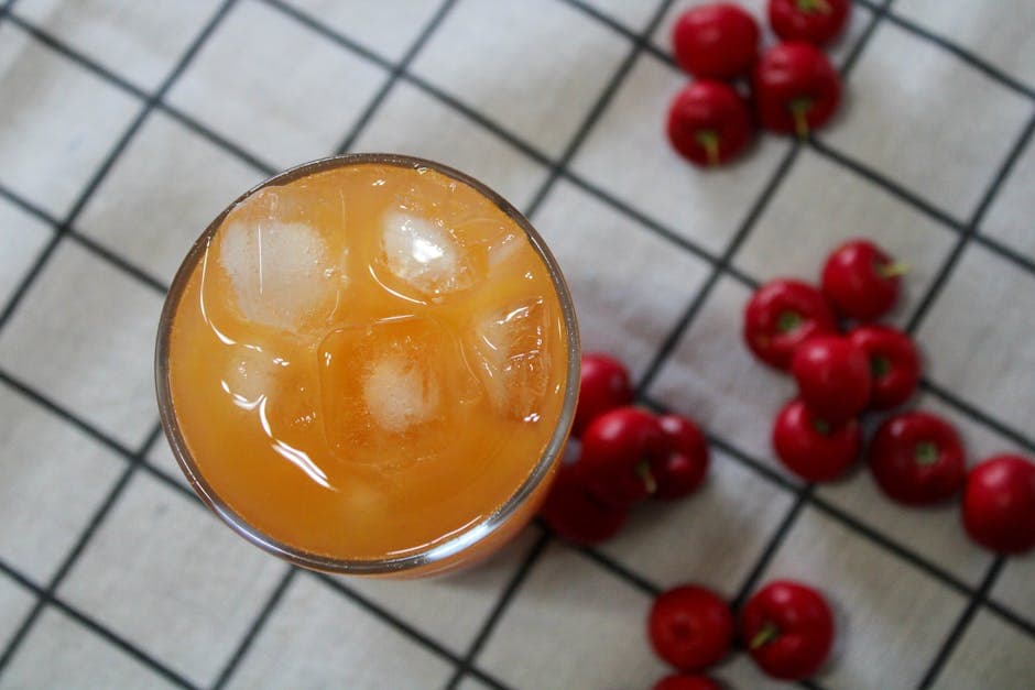 Frisk rørt kirsebærsirup