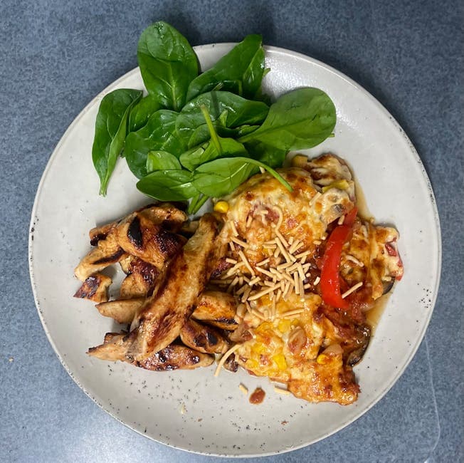 Kremet kyllinggrateng med mais og chili