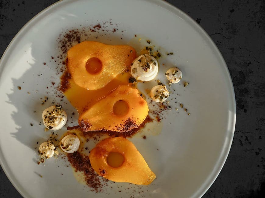 Asiatiske pærer med vaniljekokte kumquats