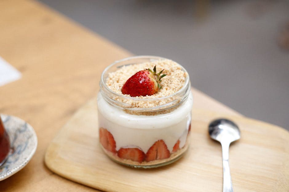 Jordbær med balsamico-karamell og yoghurt