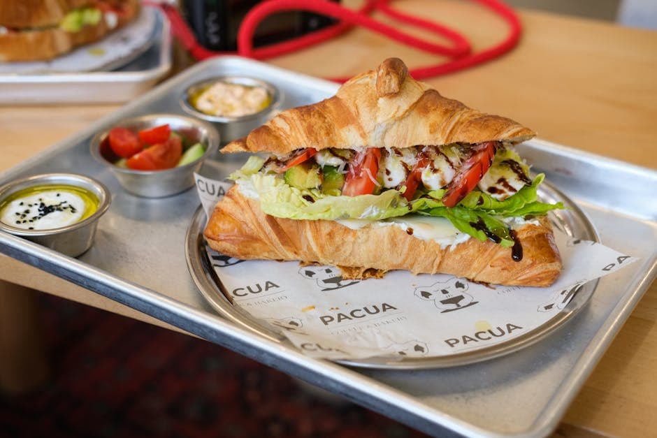 Juleappetittre med croissantdeig og grønnsaker