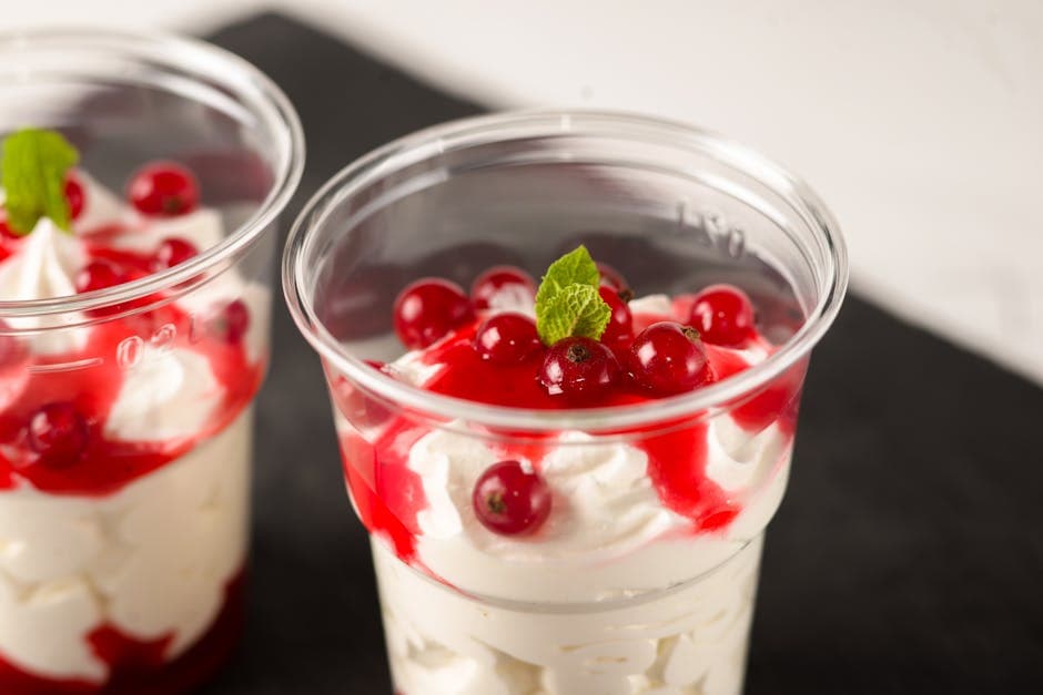 Fruktcocktail med rødvin og kanel