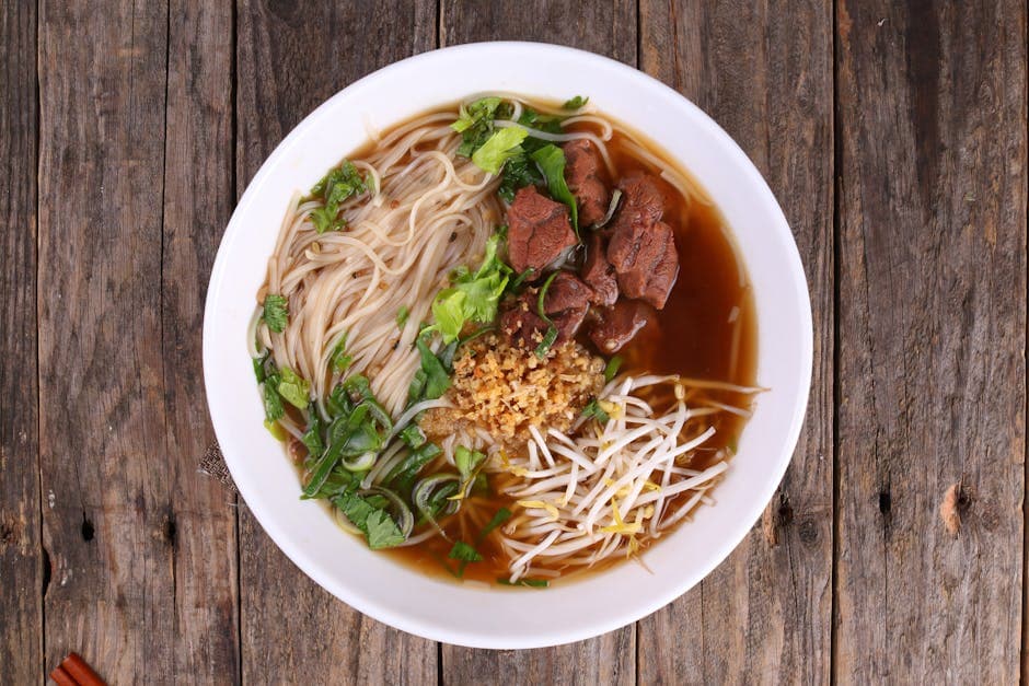 Kimchi og oksekjøtt nudelsuppe