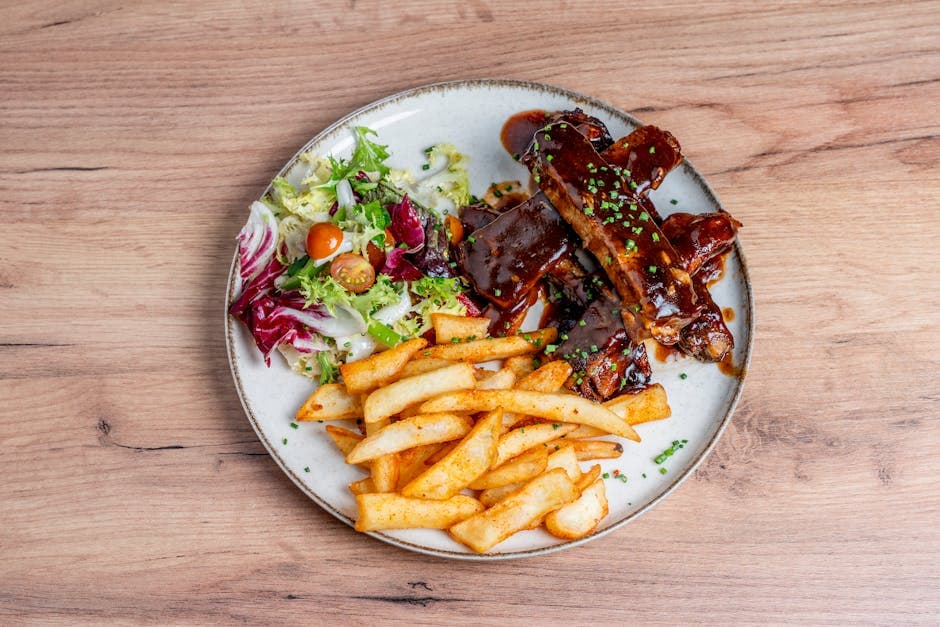 Saftige baby back ribs med karamellisert glasur