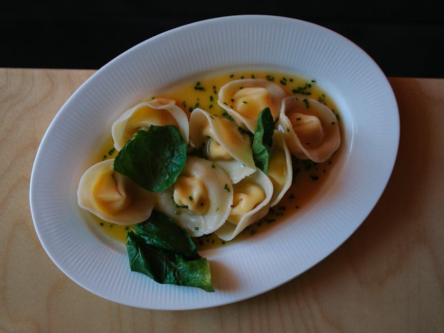 Kremet gorgonzolasaus med valnøtter til tortellini