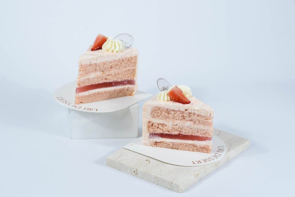 Klassisk jordbærkake med jordbærpuré